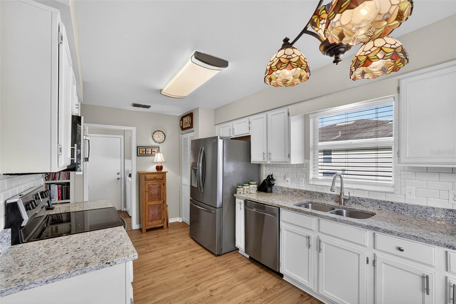 Image 11 of 51 For 1915 Birchwood Loop