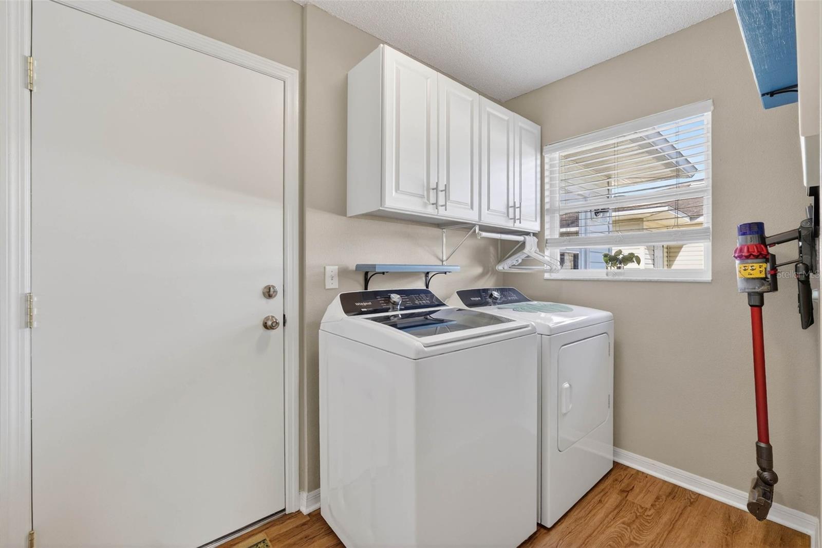 Image 28 of 51 For 1915 Birchwood Loop