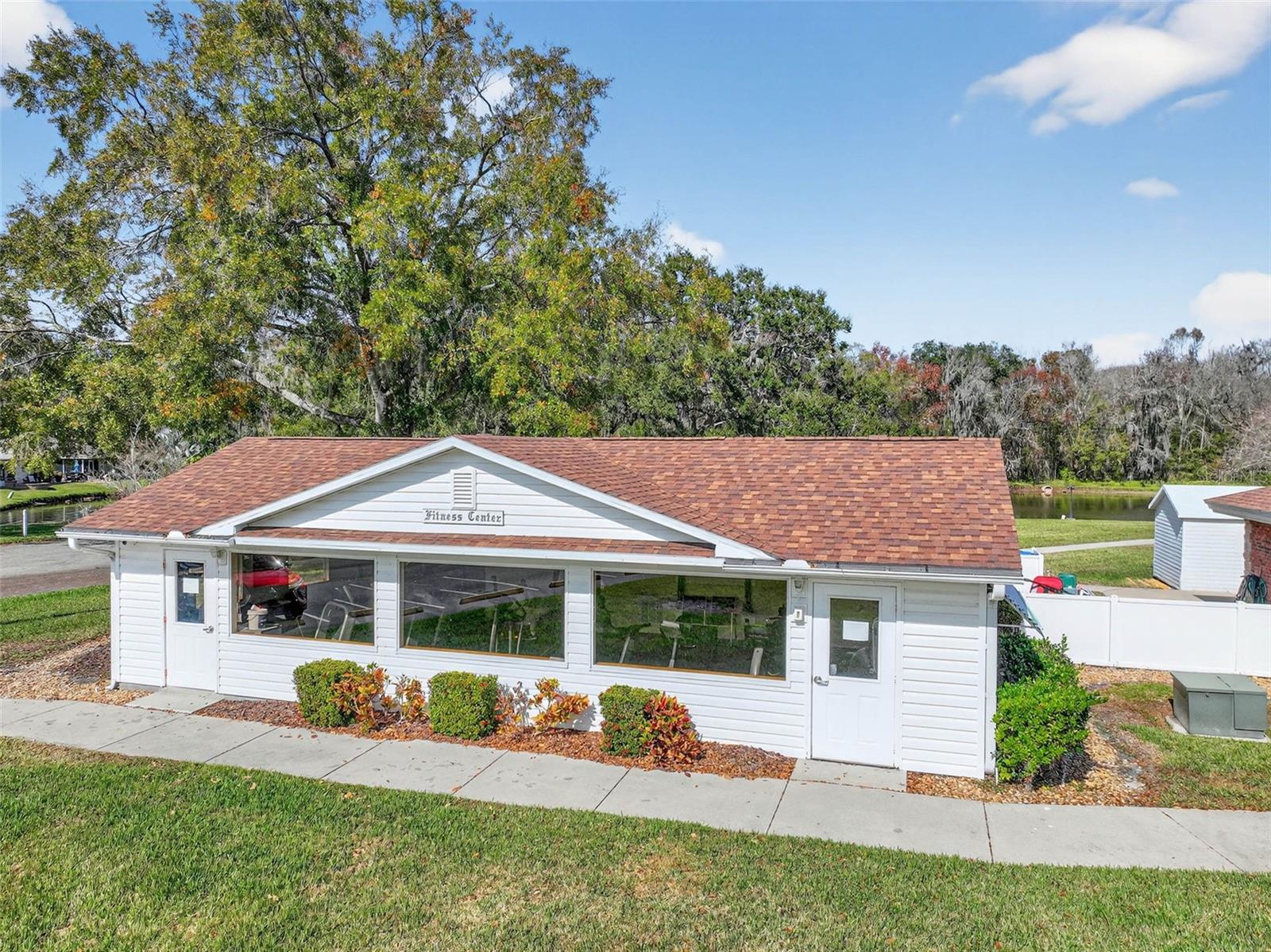 Image 44 of 51 For 1915 Birchwood Loop