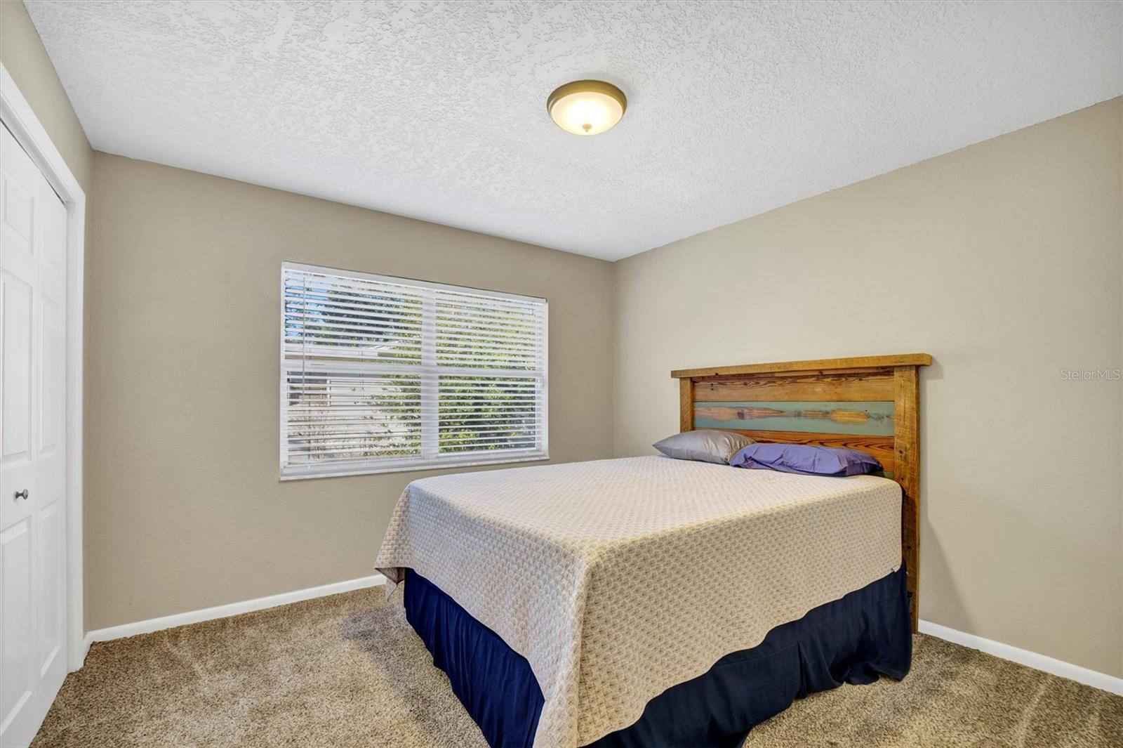 Image 20 of 27 For 526 Palencia Place