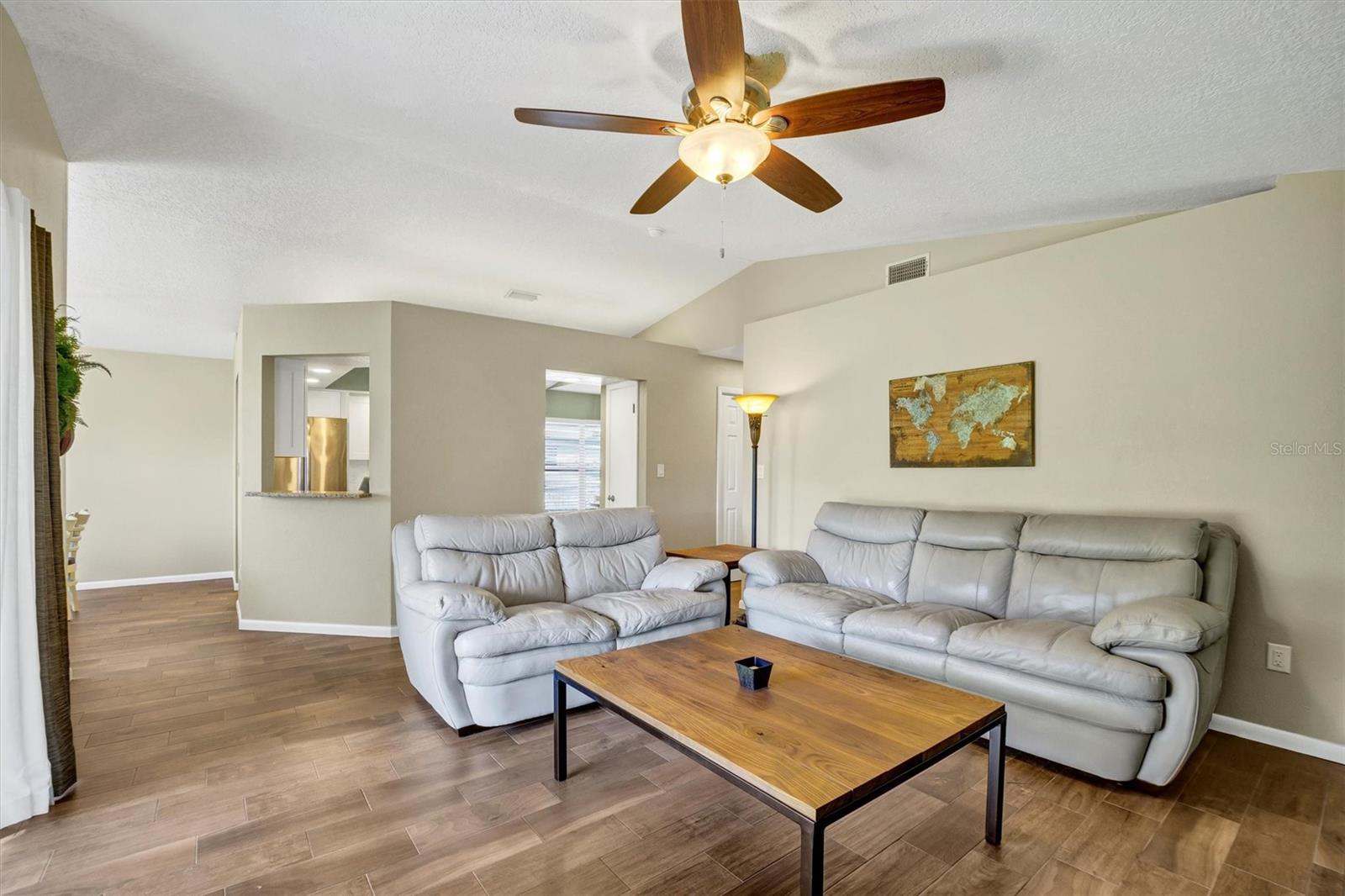 Image 6 of 27 For 526 Palencia Place