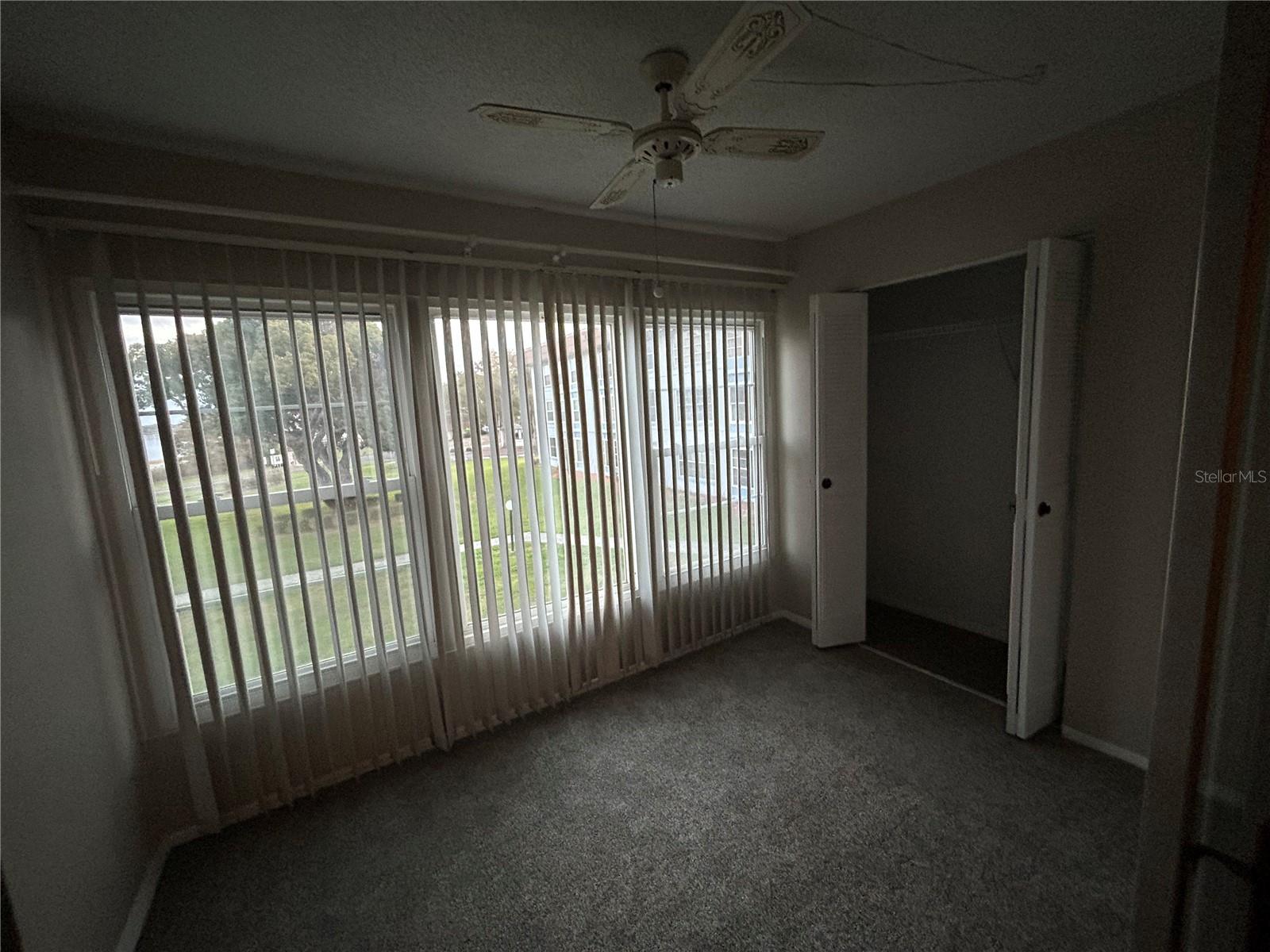 Image 6 of 13 For 333 Lake Howard Drive Nw 202a