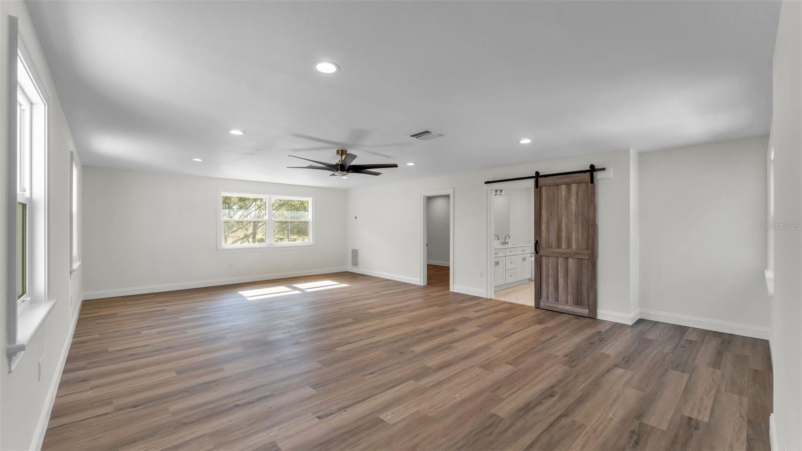 Image 34 of 100 For 13 Bogey Drive