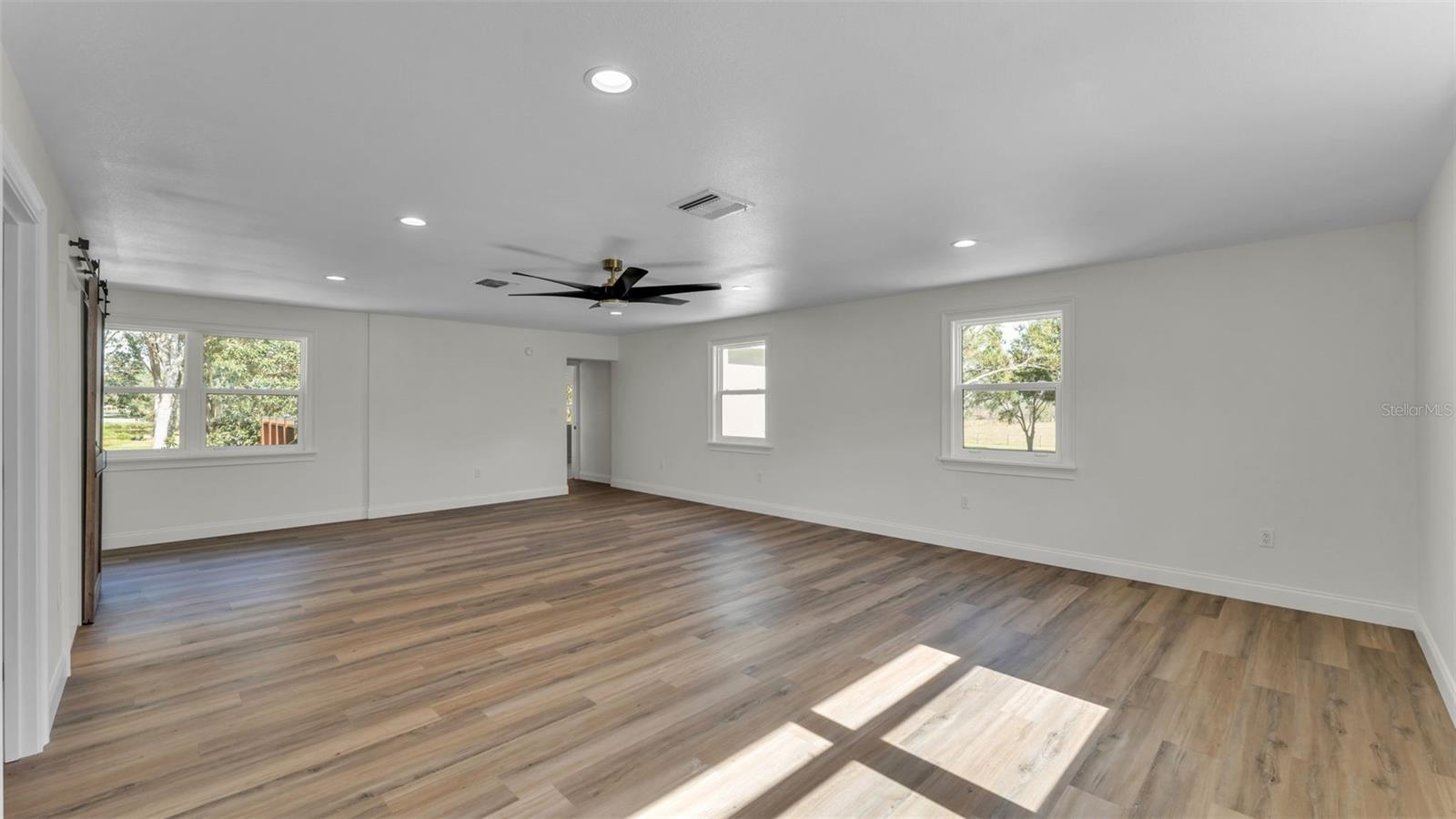 Image 36 of 100 For 13 Bogey Drive