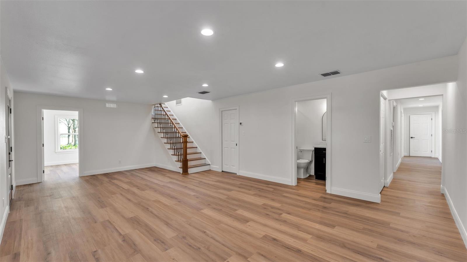 Image 44 of 100 For 13 Bogey Drive