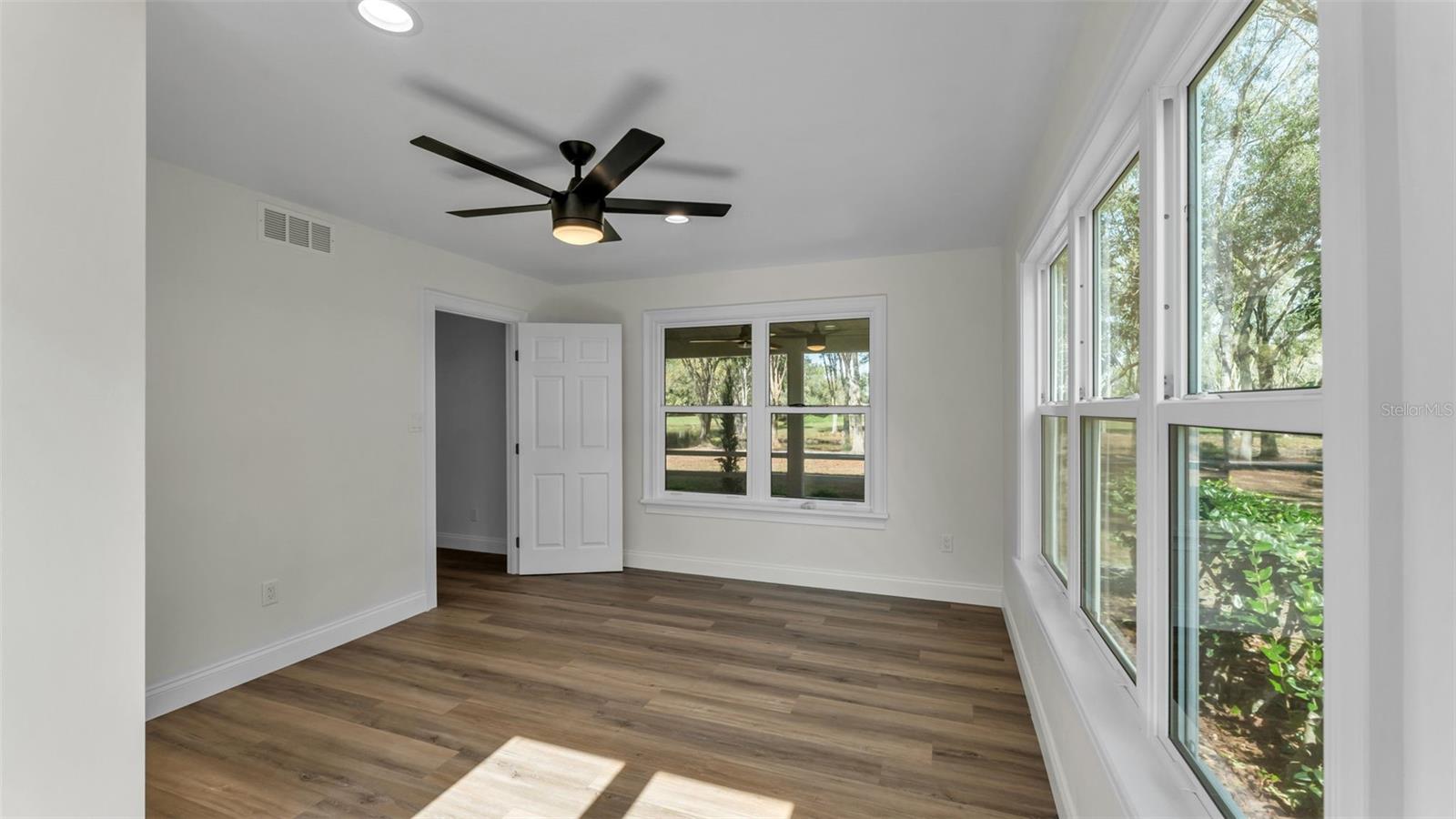 Image 48 of 100 For 13 Bogey Drive