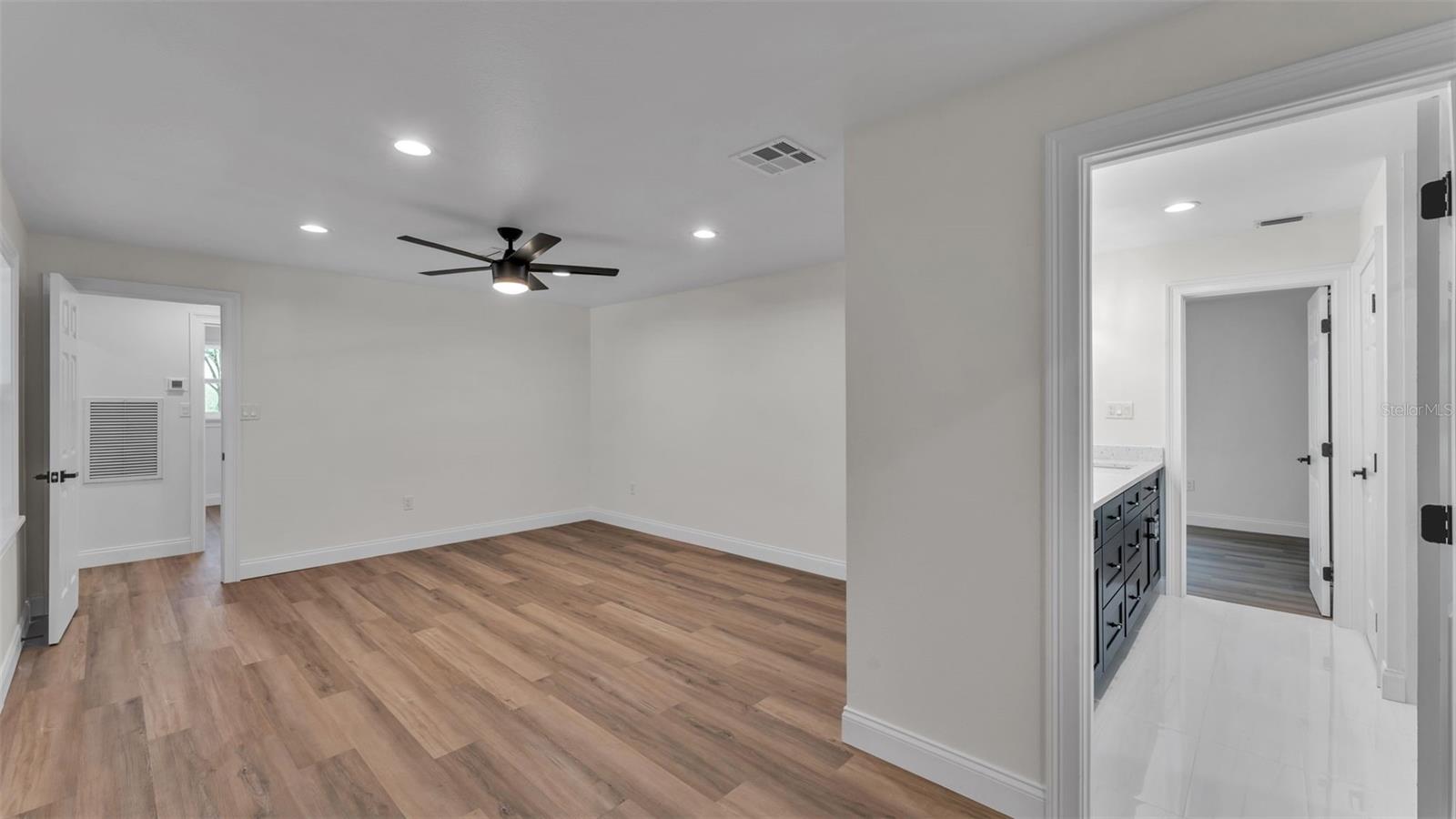 Image 52 of 100 For 13 Bogey Drive