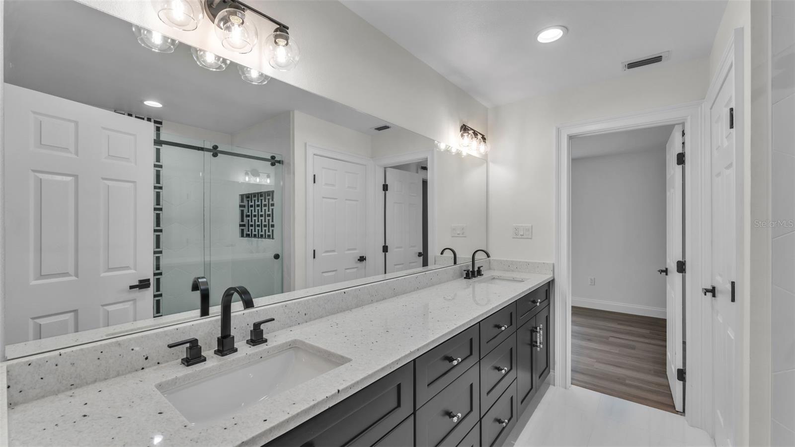 Image 53 of 100 For 13 Bogey Drive