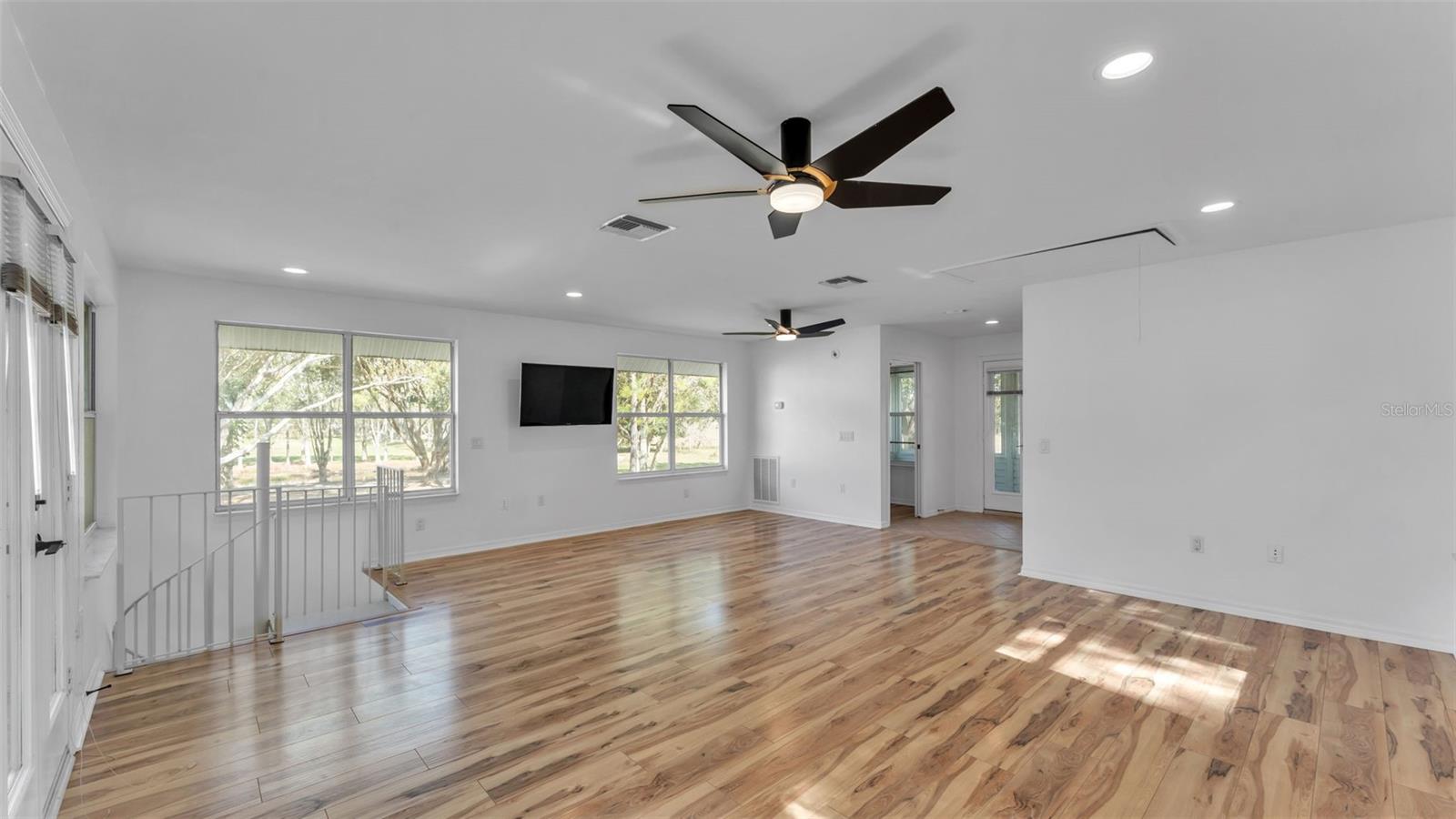 Image 77 of 100 For 13 Bogey Drive