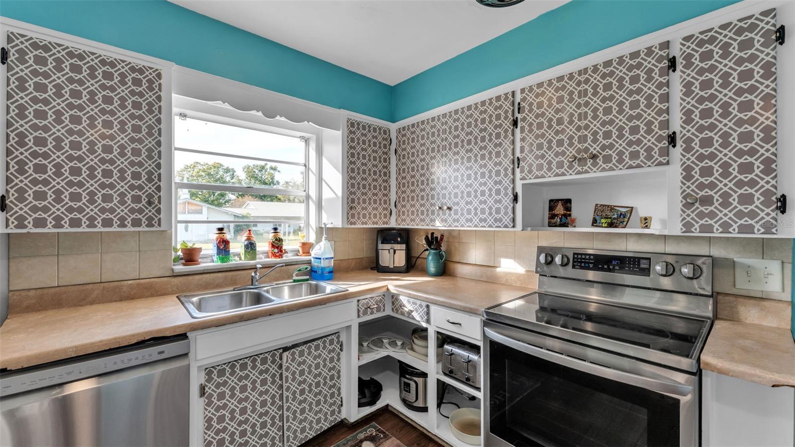 Image 12 of 45 For 1603 Skinner Street