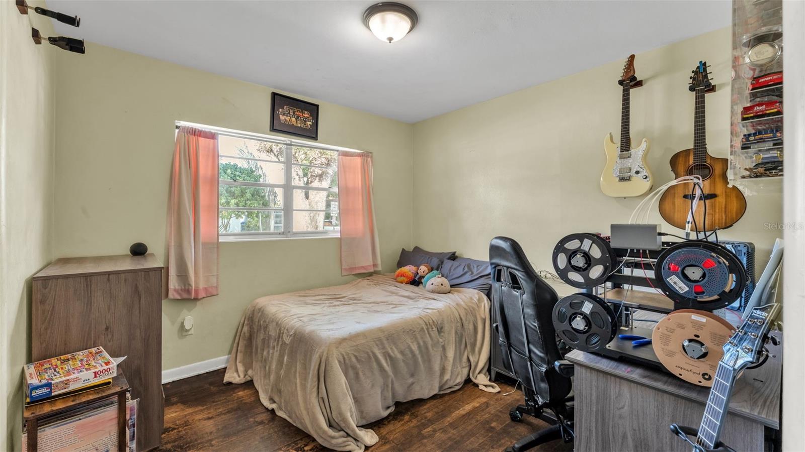 Image 21 of 45 For 1603 Skinner Street