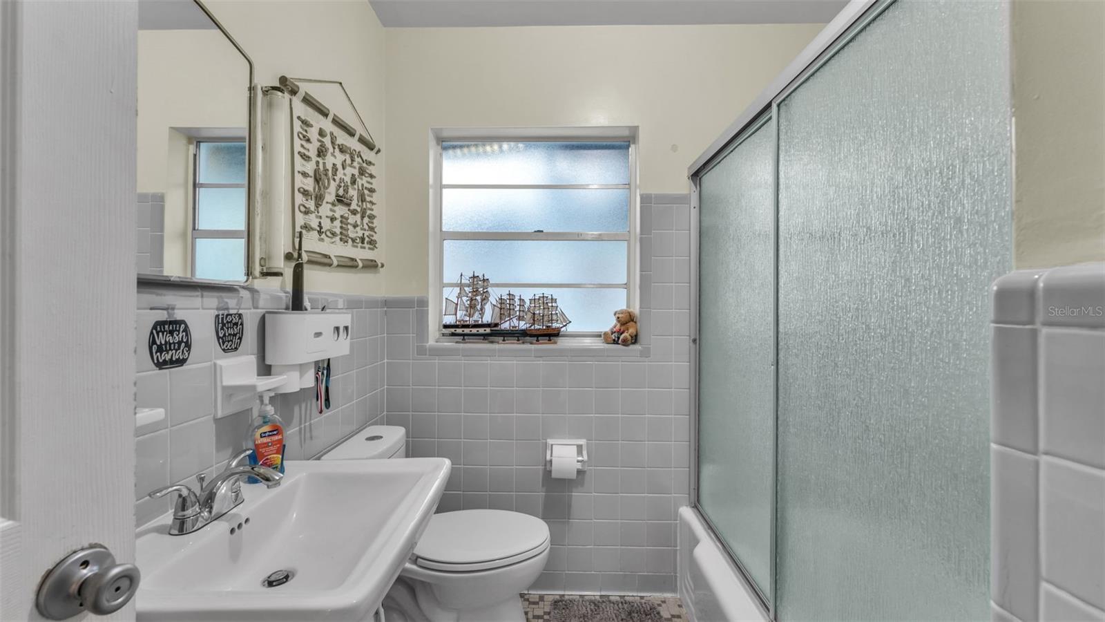 Image 23 of 45 For 1603 Skinner Street