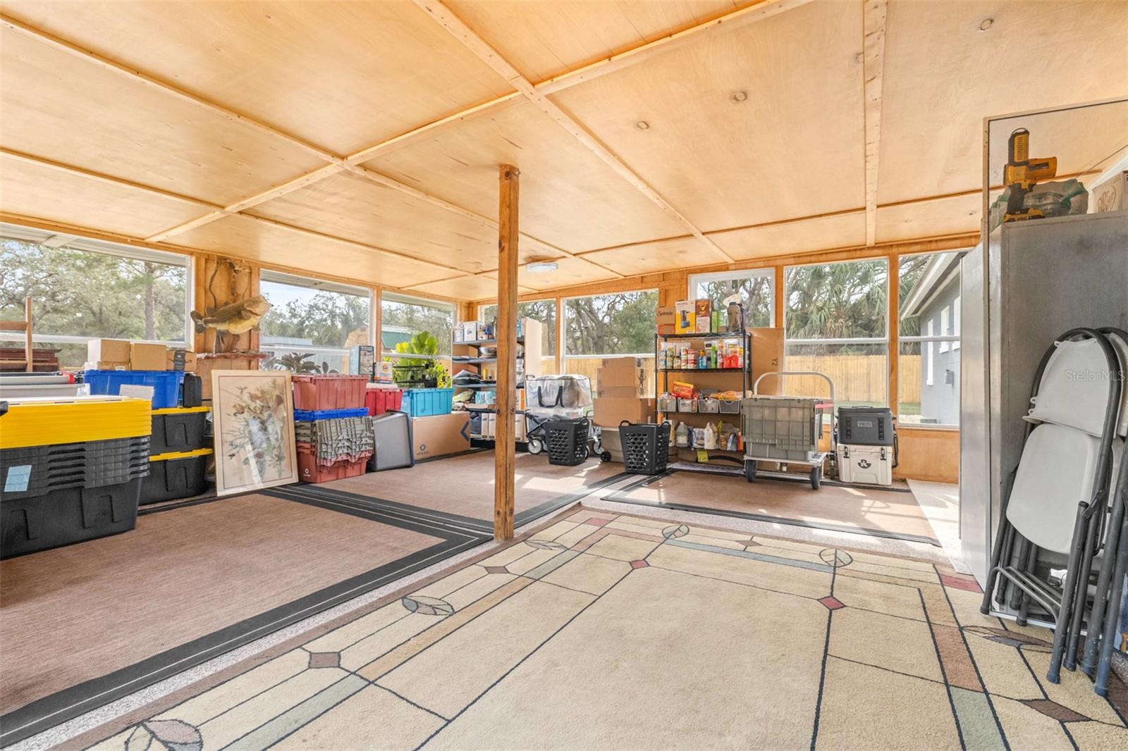 Image 27 of 56 For 7730 White Road