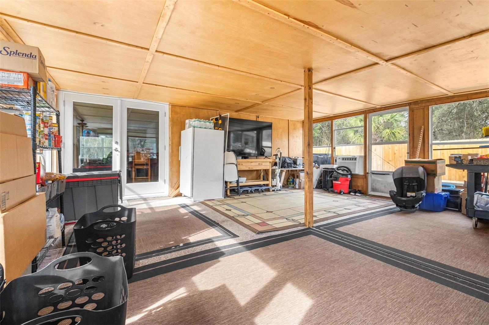 Image 28 of 56 For 7730 White Road