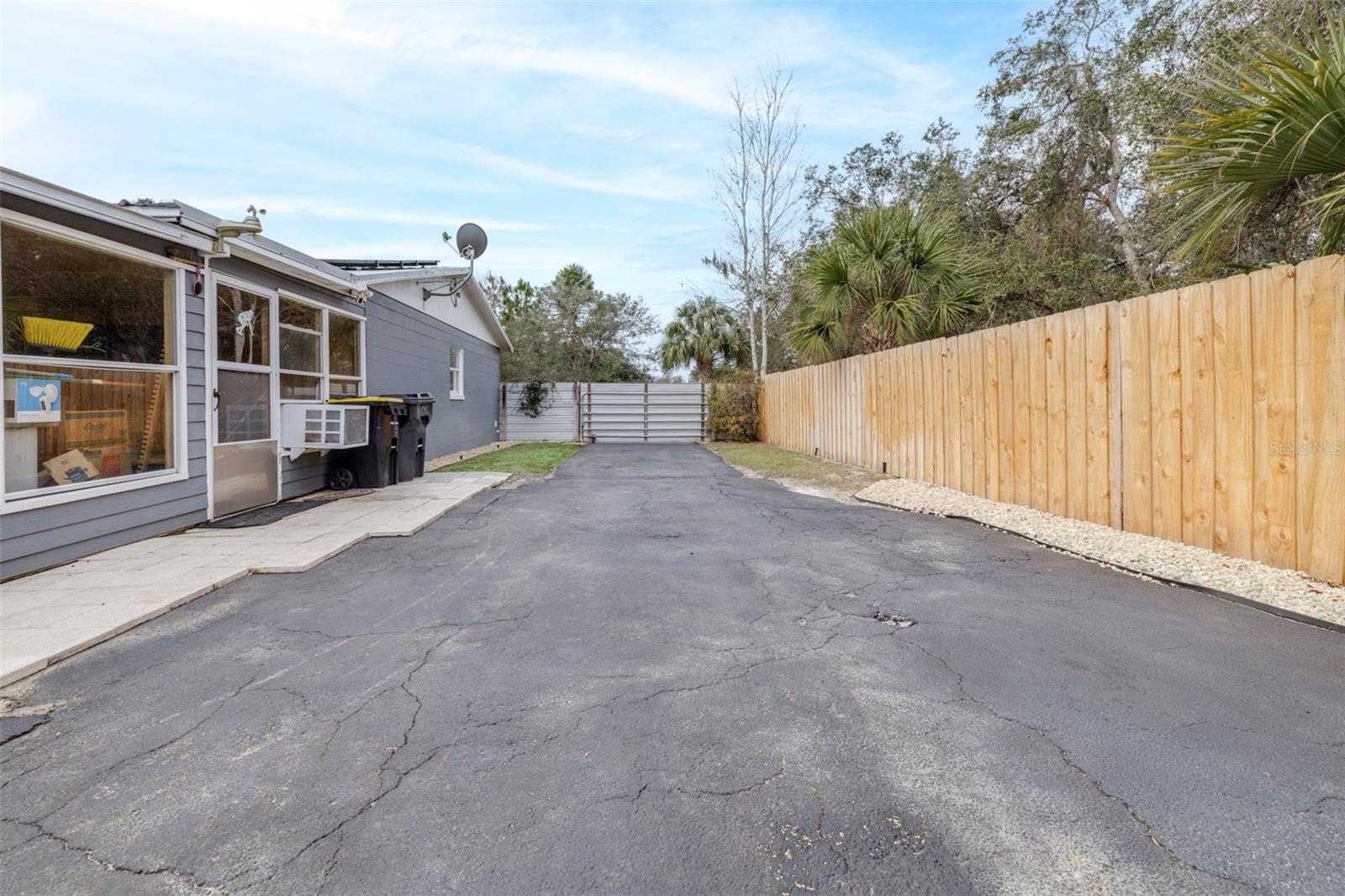 Image 34 of 56 For 7730 White Road