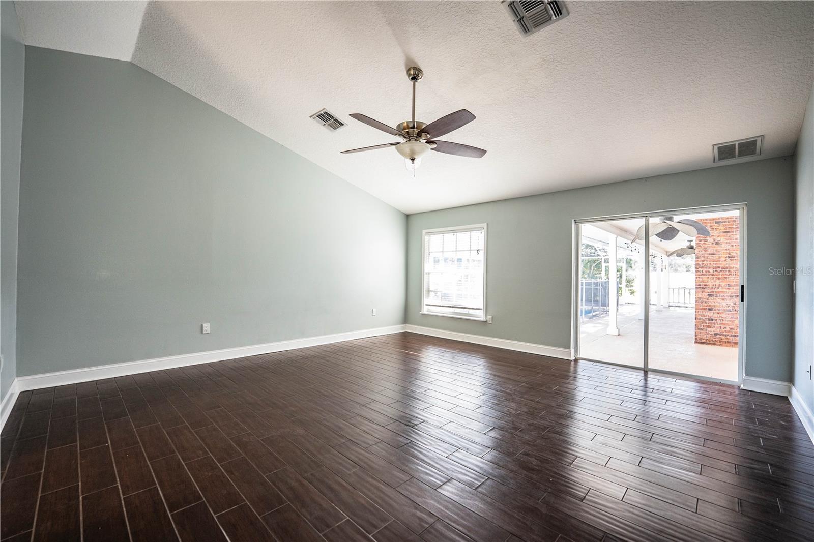 Image 19 of 58 For 6930 Poley Creek Drive W