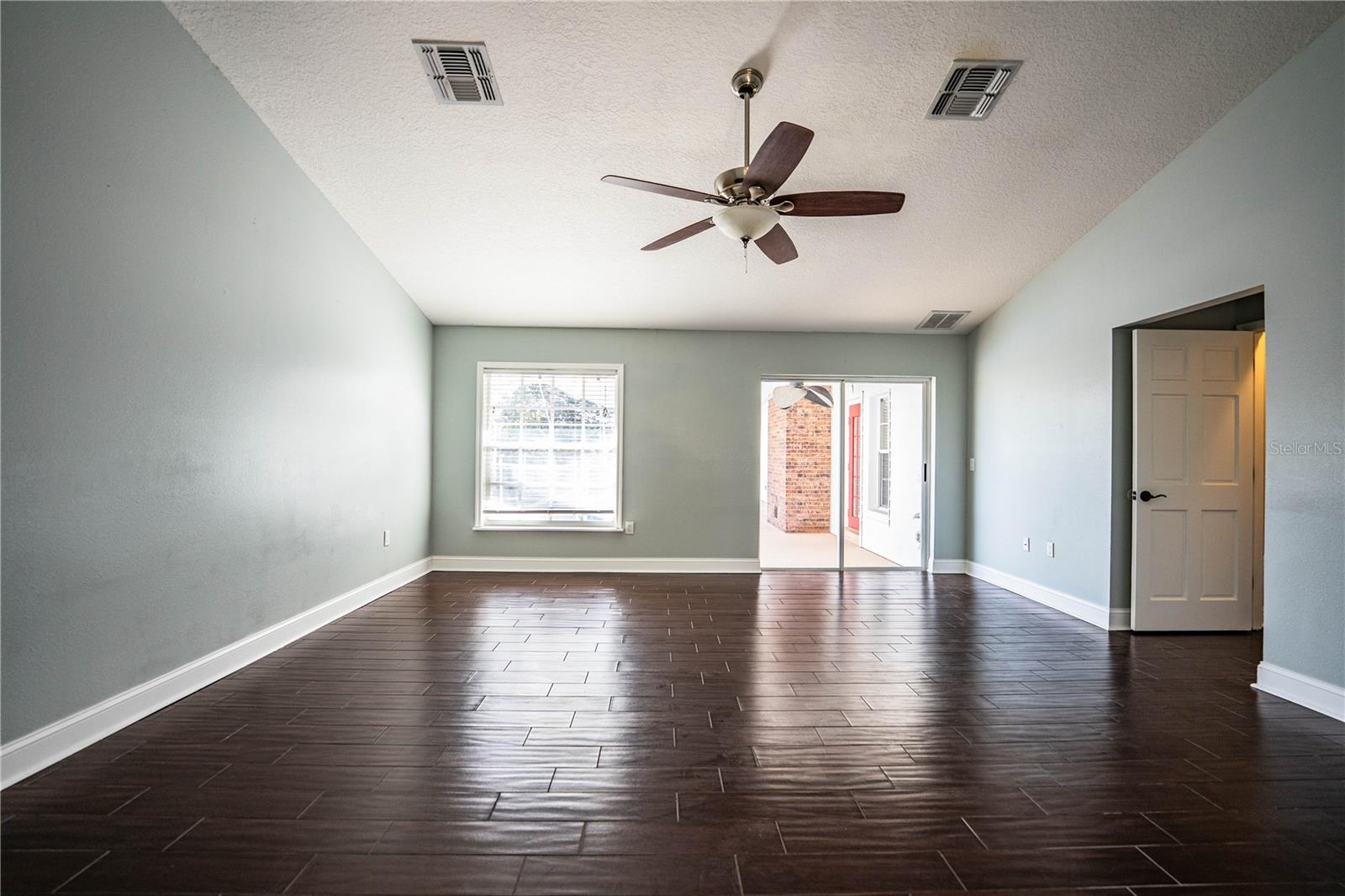 Image 20 of 58 For 6930 Poley Creek Drive W