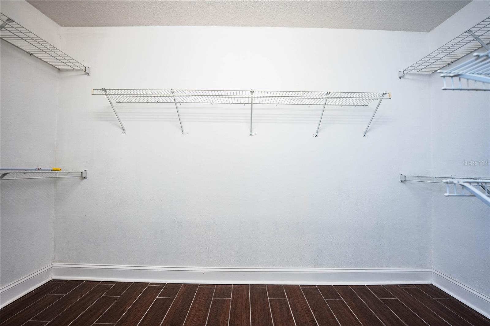 Image 21 of 58 For 6930 Poley Creek Drive W