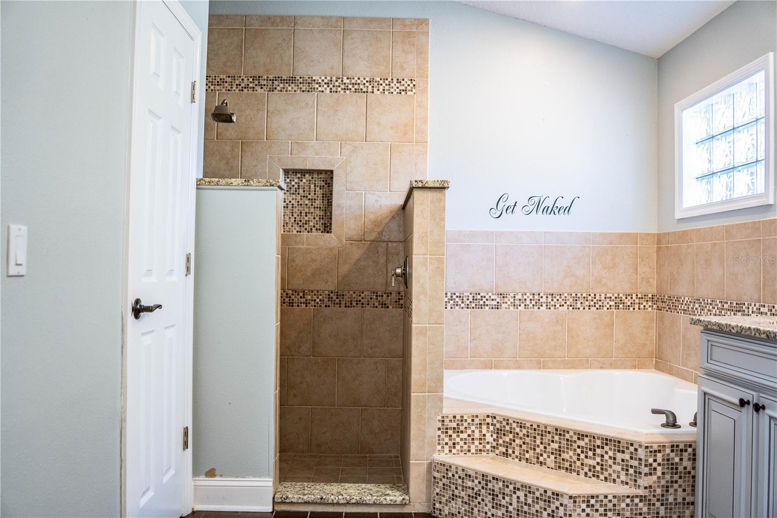 Image 23 of 58 For 6930 Poley Creek Drive W