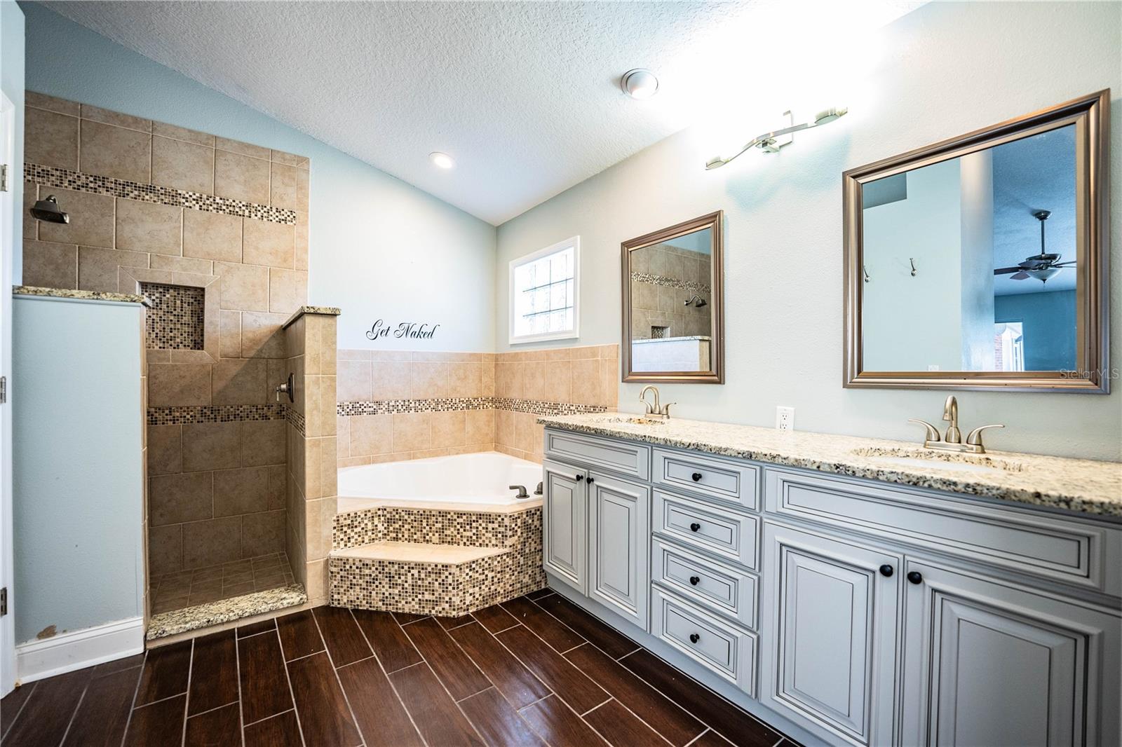 Image 24 of 58 For 6930 Poley Creek Drive W