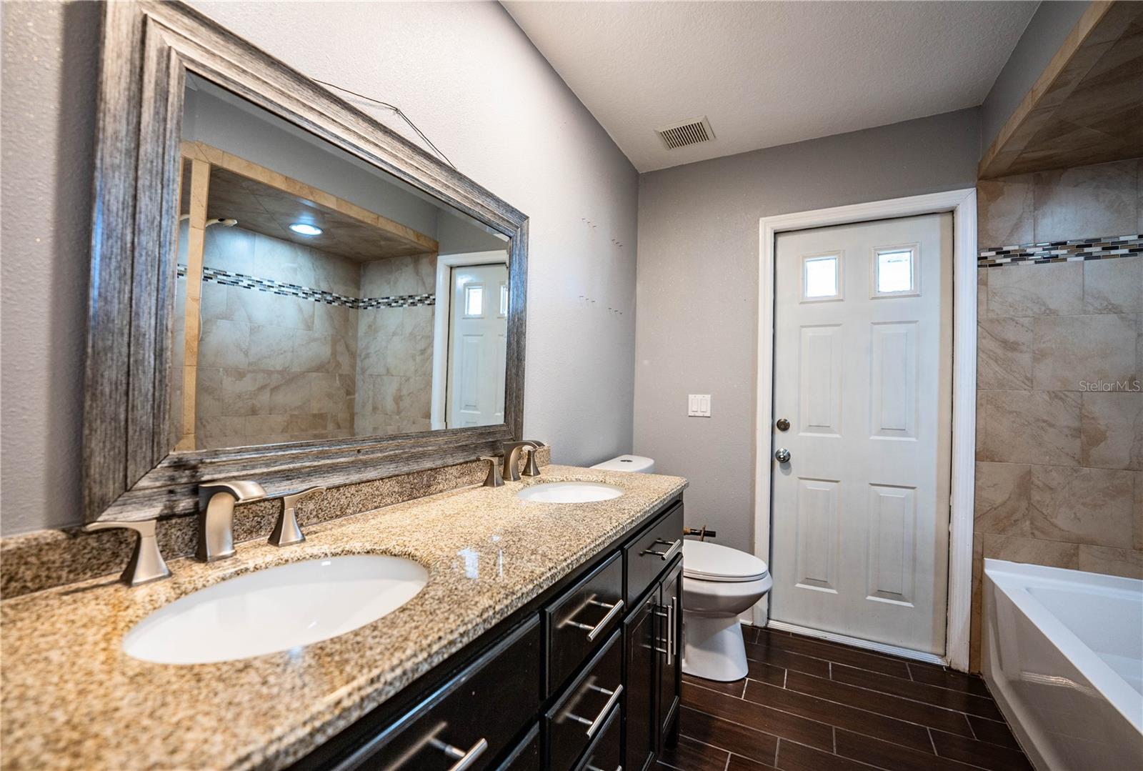 Image 29 of 58 For 6930 Poley Creek Drive W