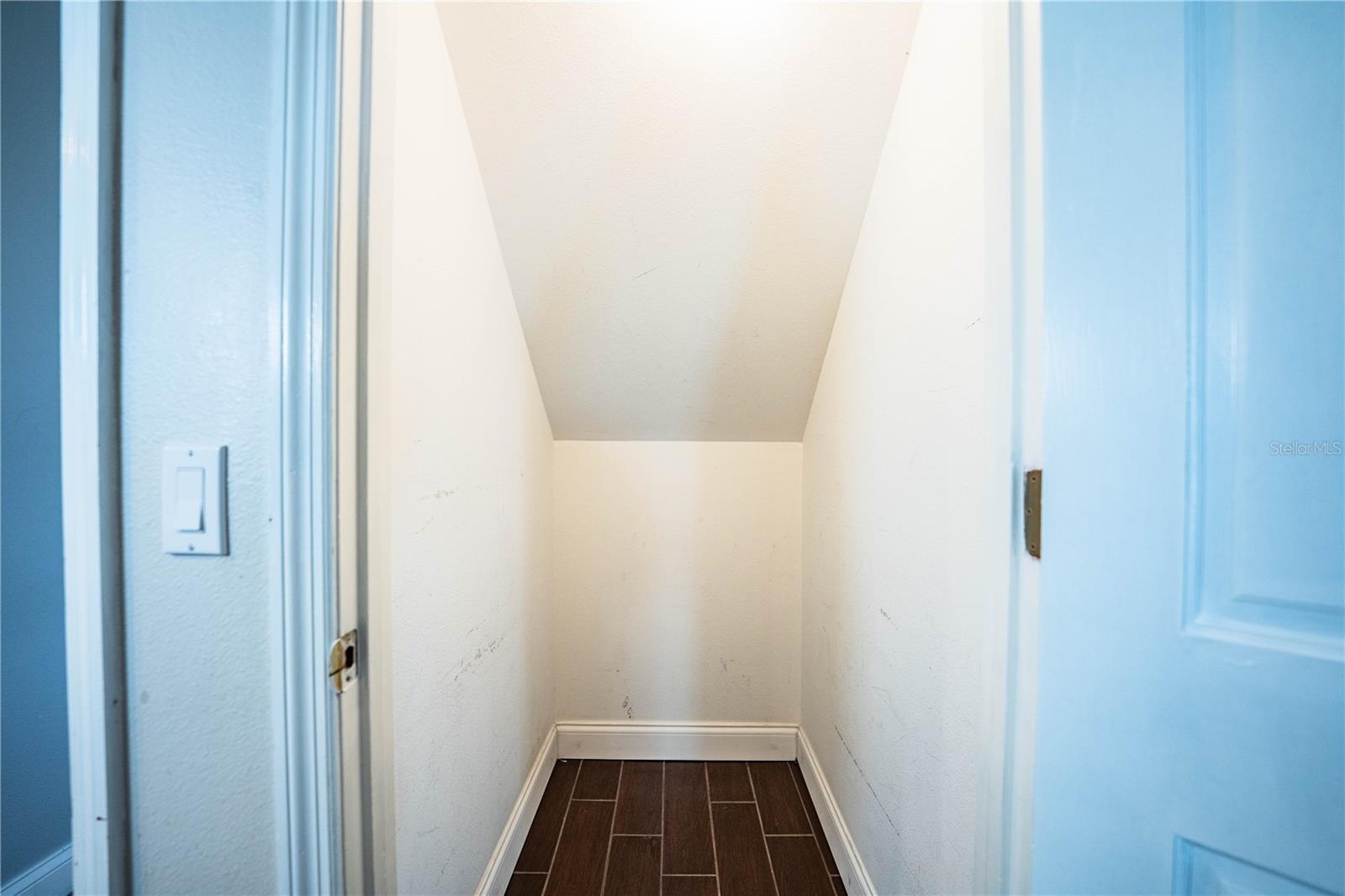 Image 39 of 58 For 6930 Poley Creek Drive W