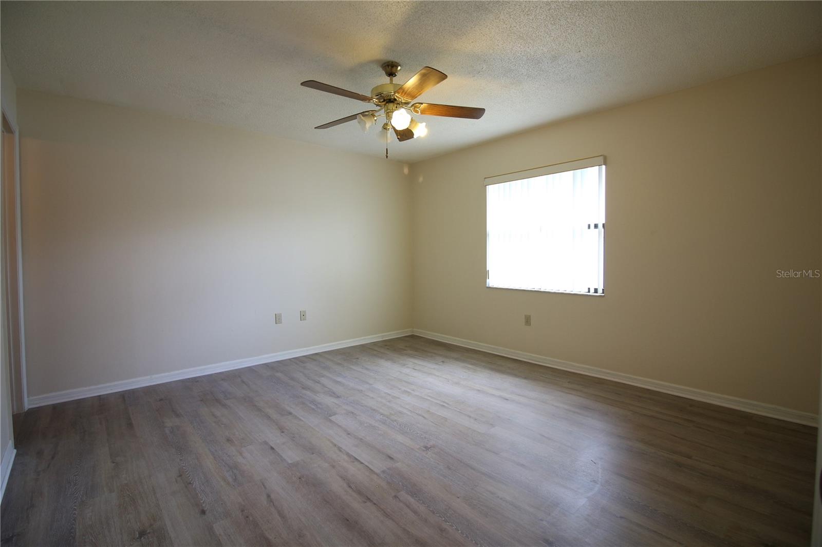 Image 6 of 11 For 1230 Dosseywood Lane