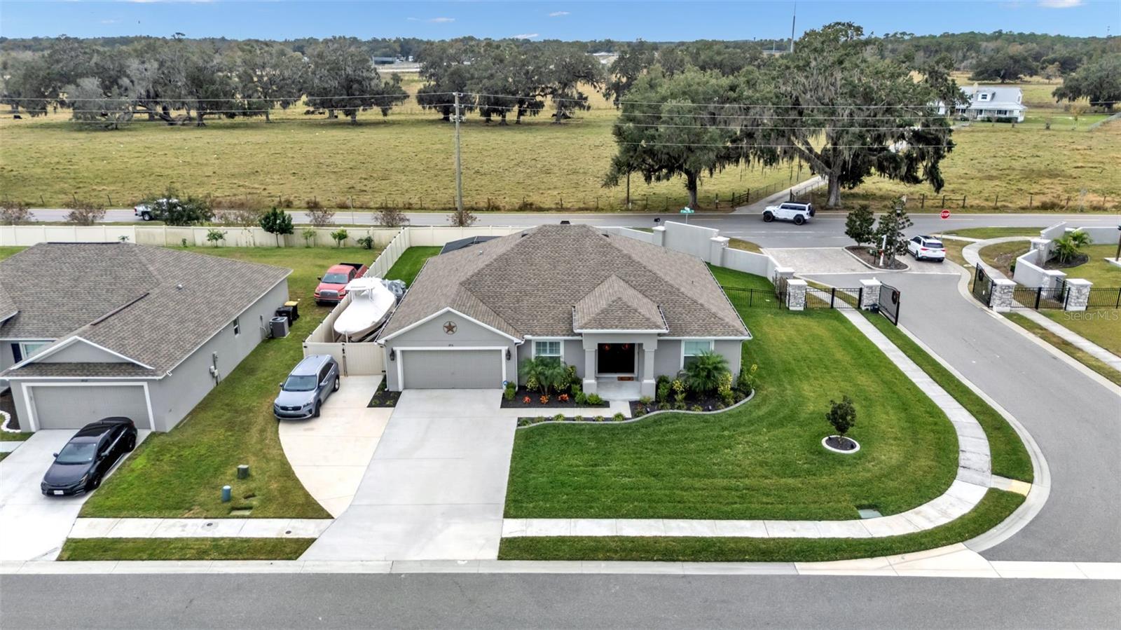 Image 11 of 66 For 1931 Deep Creek Drive