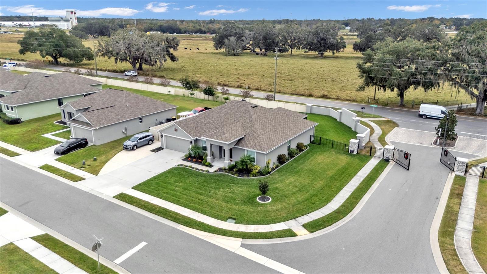 Image 12 of 66 For 1931 Deep Creek Drive