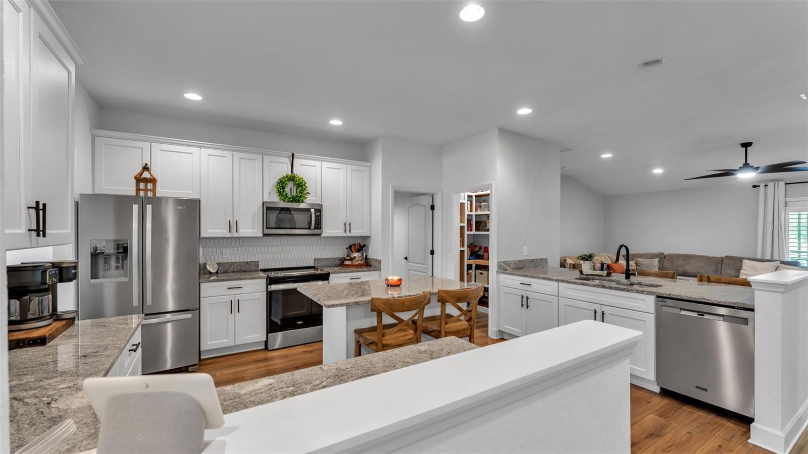 Image 27 of 66 For 1931 Deep Creek Drive