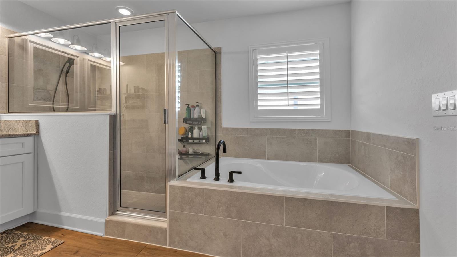 Image 41 of 66 For 1931 Deep Creek Drive