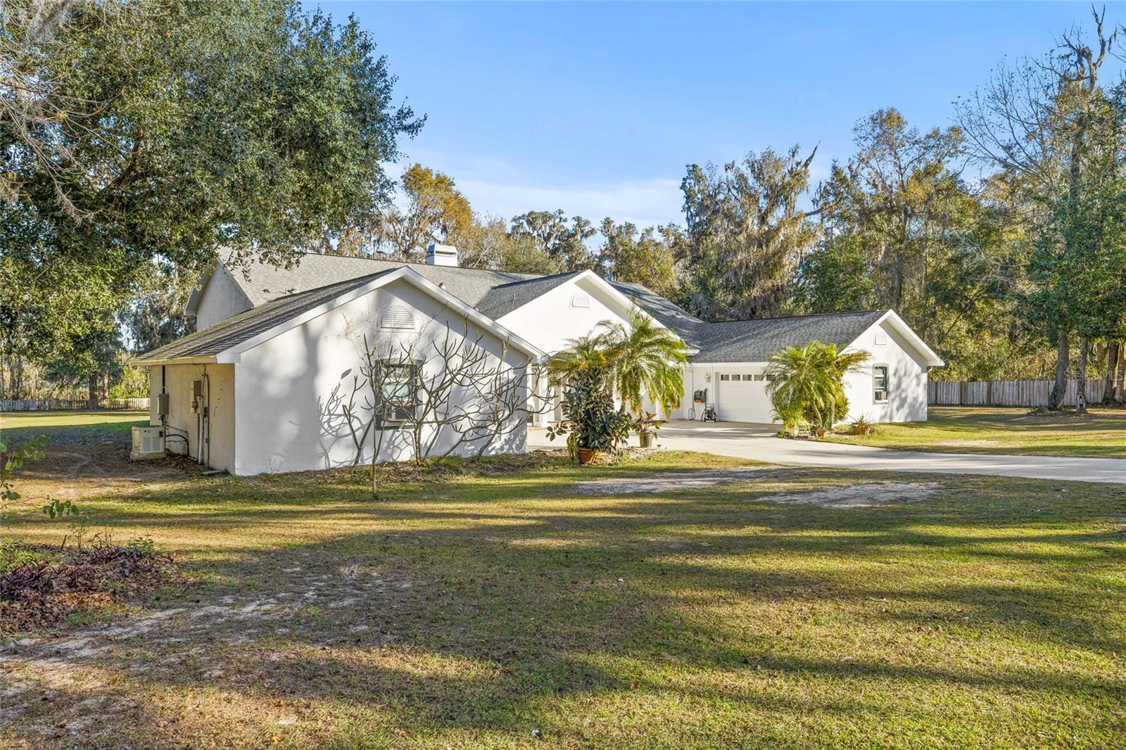 Image 9 of 52 For 31445 Amberlea Road