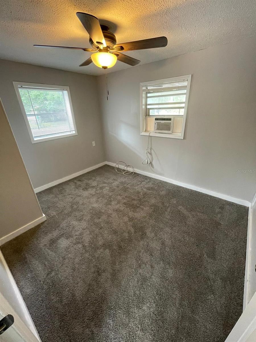 Image 15 of 29 For 2910 Emma Street