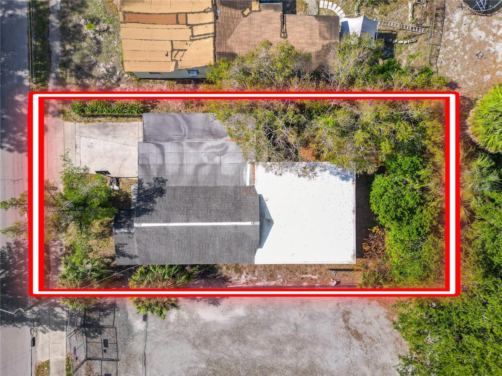 Image 2 of 29 For 2910 Emma Street