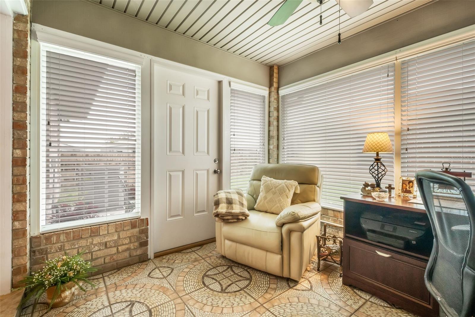 Image 9 of 29 For 551 Grand Cayman Circle