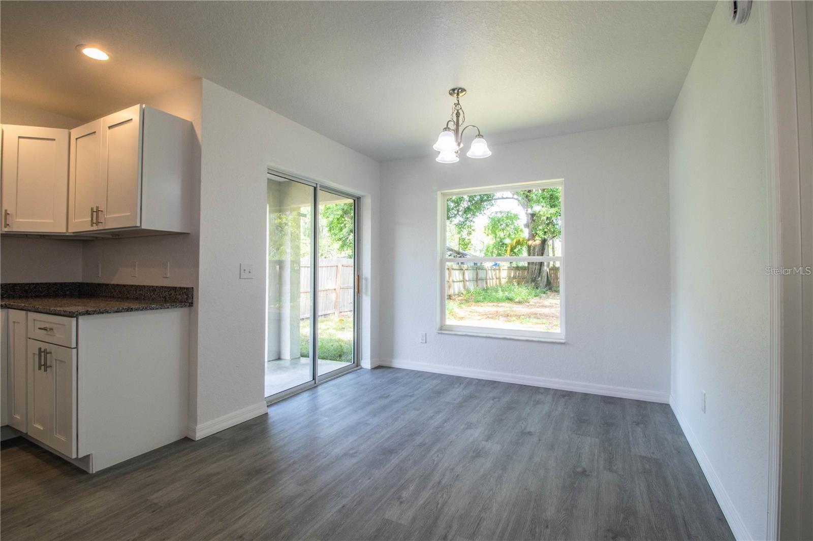 Image 12 of 30 For 1437 Amos Avenue