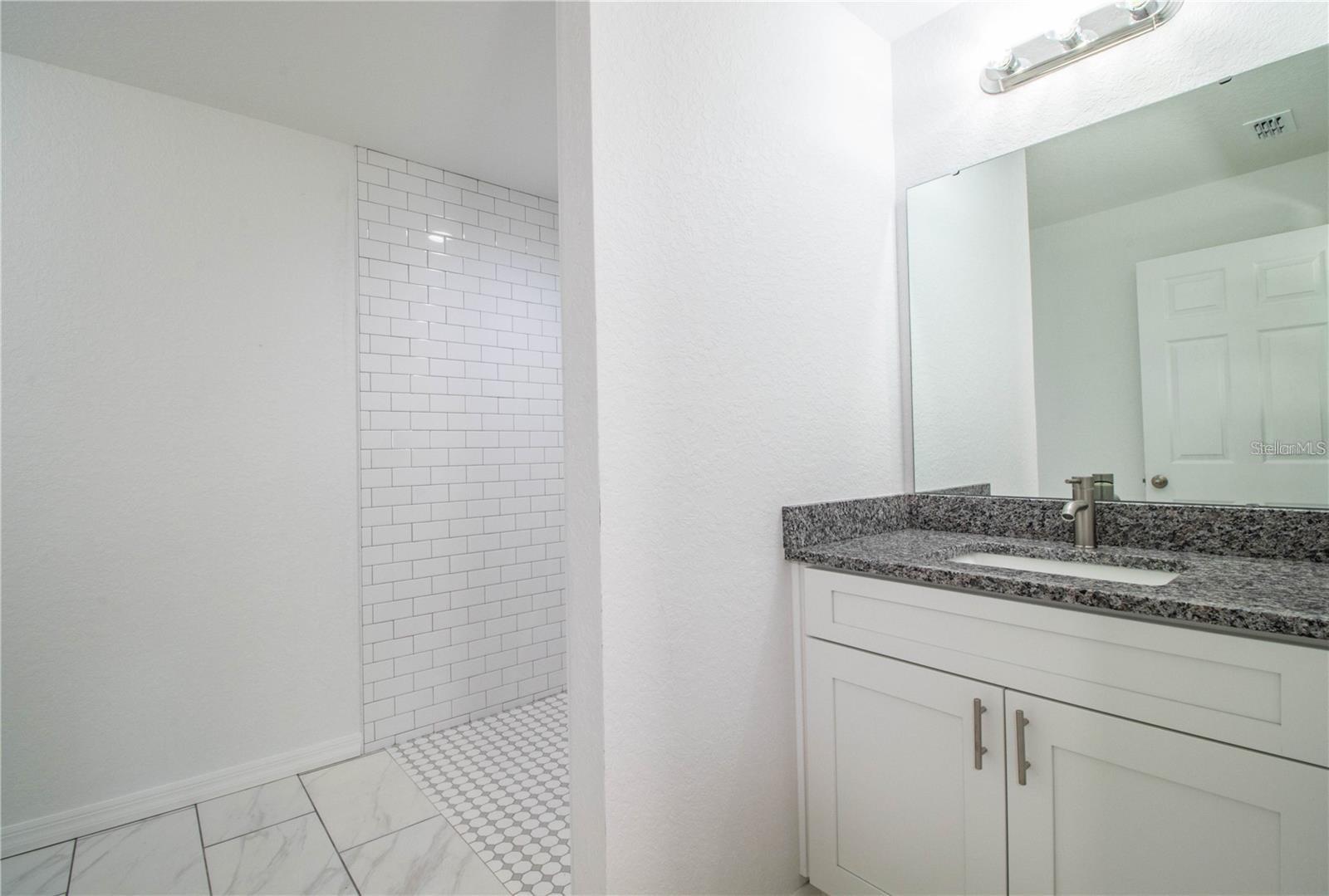 Image 16 of 30 For 1437 Amos Avenue