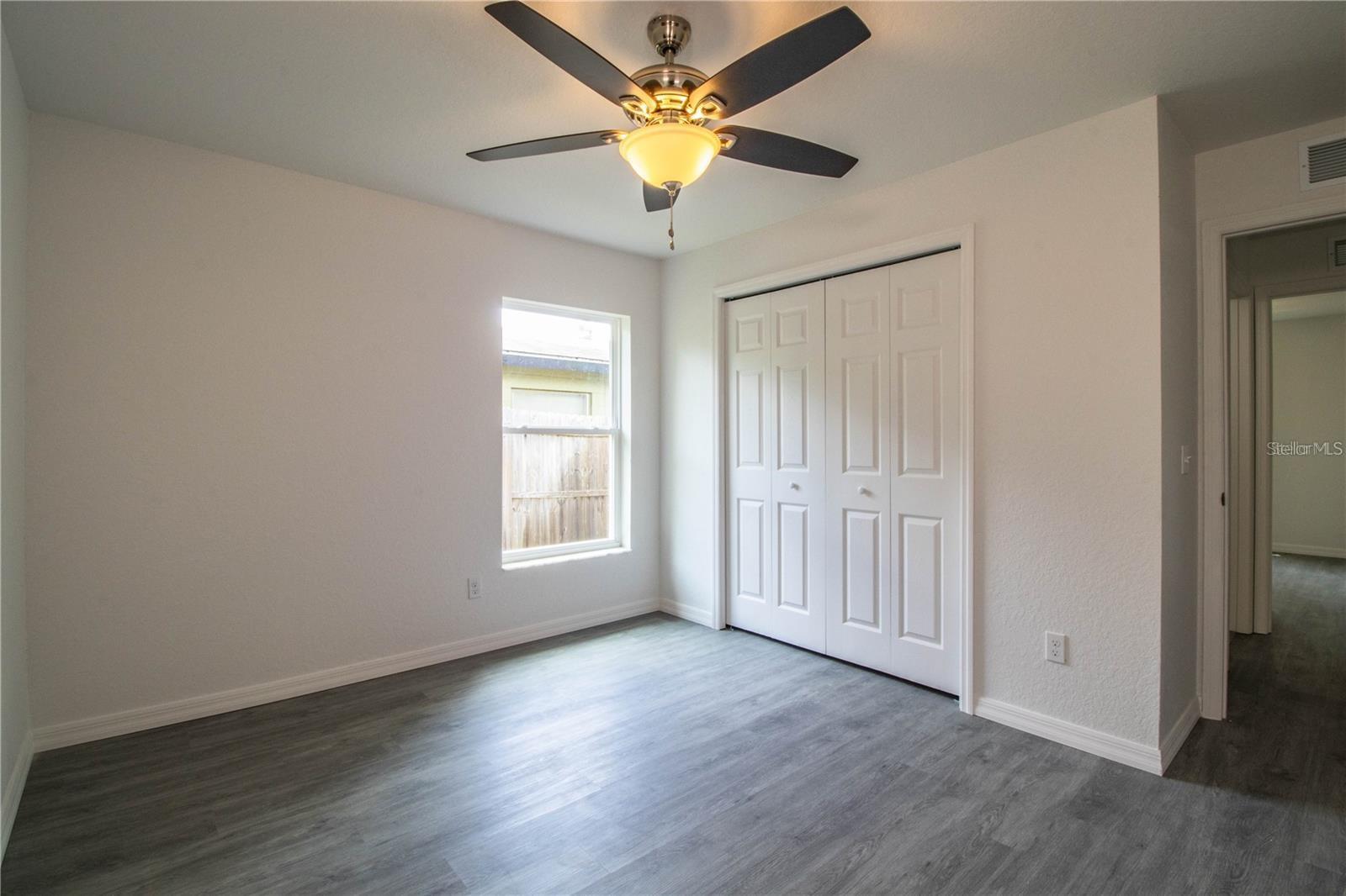 Image 21 of 30 For 1437 Amos Avenue