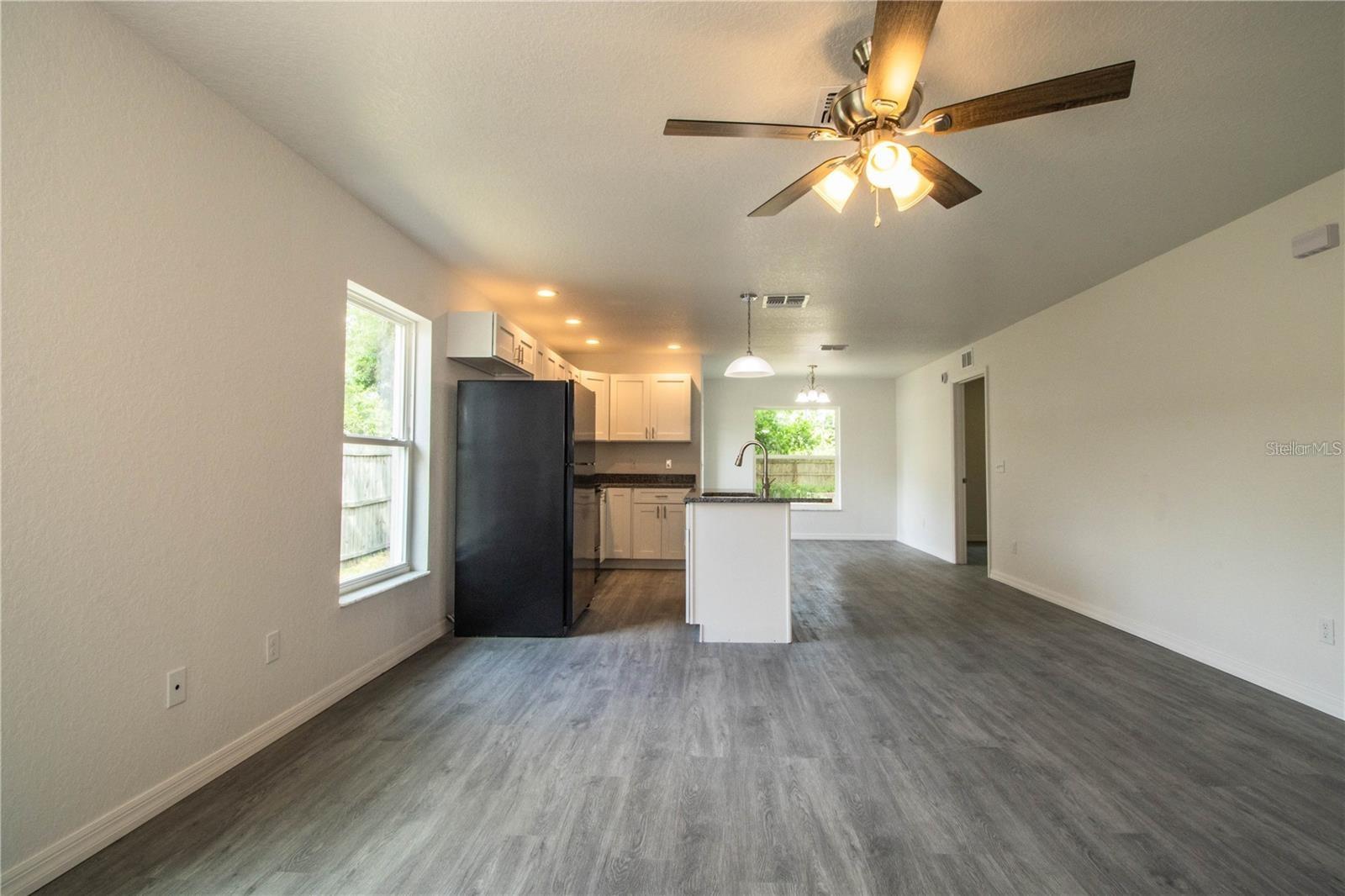 Image 3 of 30 For 1437 Amos Avenue