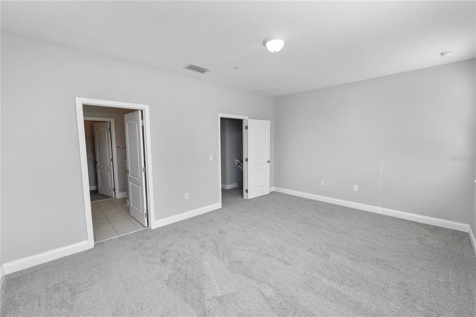 Image 16 of 63 For 623 Plant Street