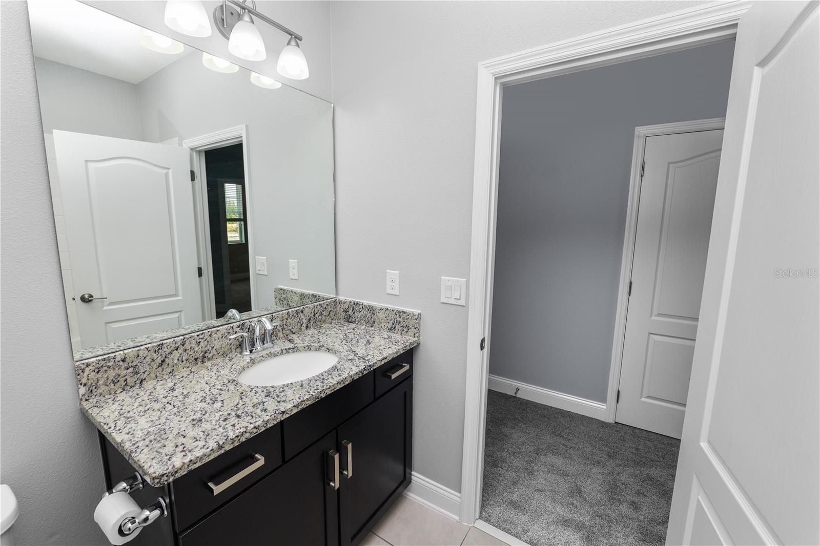 Image 25 of 63 For 623 Plant Street