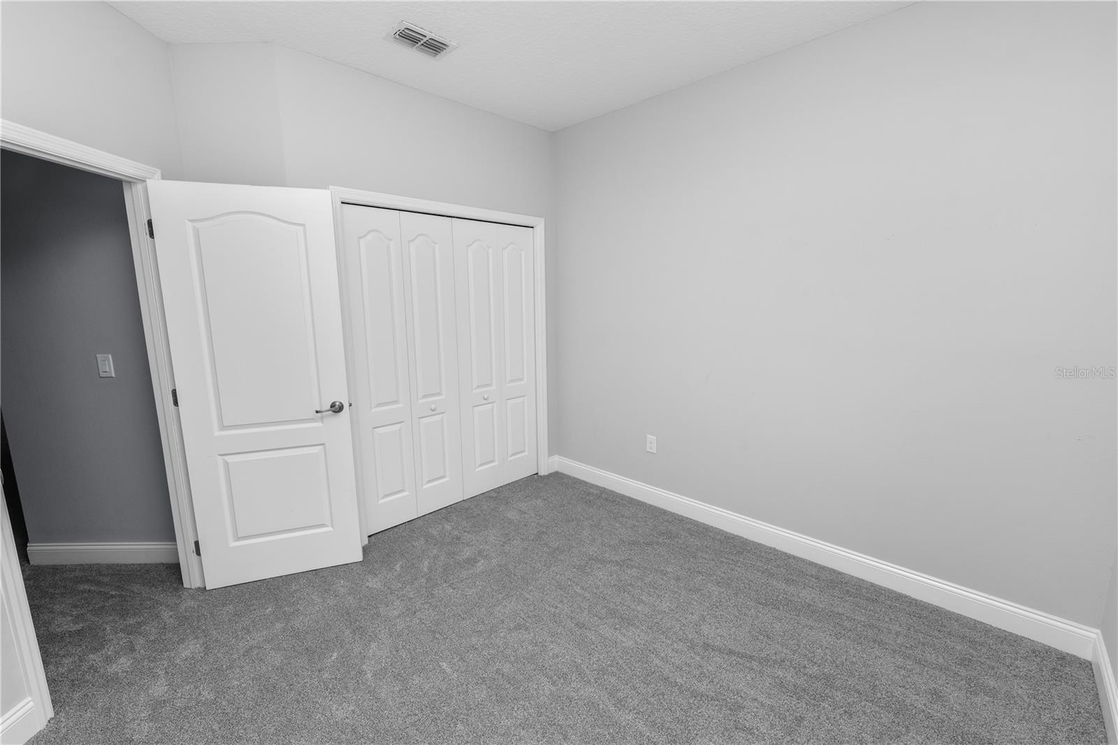 Image 30 of 63 For 623 Plant Street