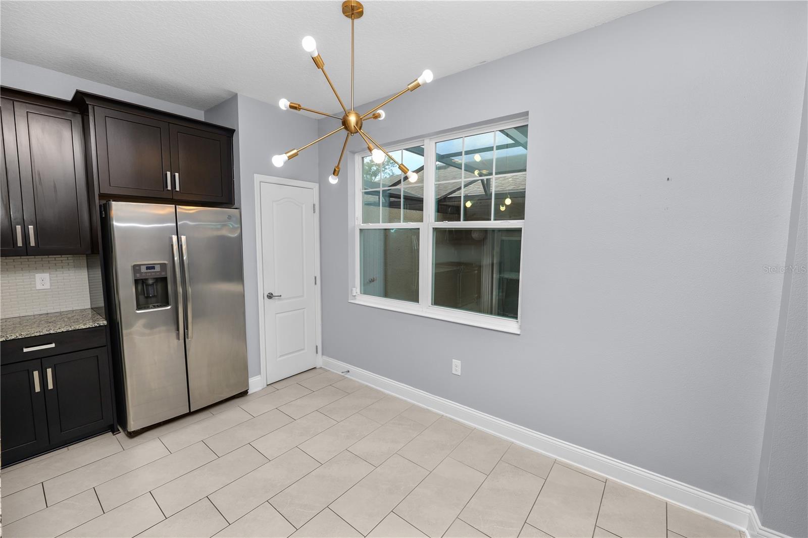 Image 44 of 63 For 623 Plant Street