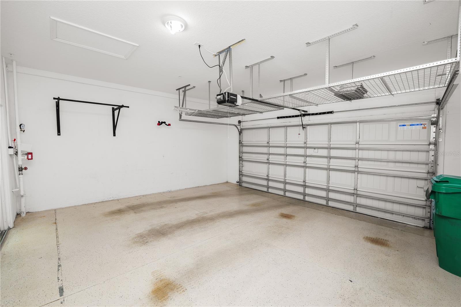 Image 49 of 63 For 623 Plant Street