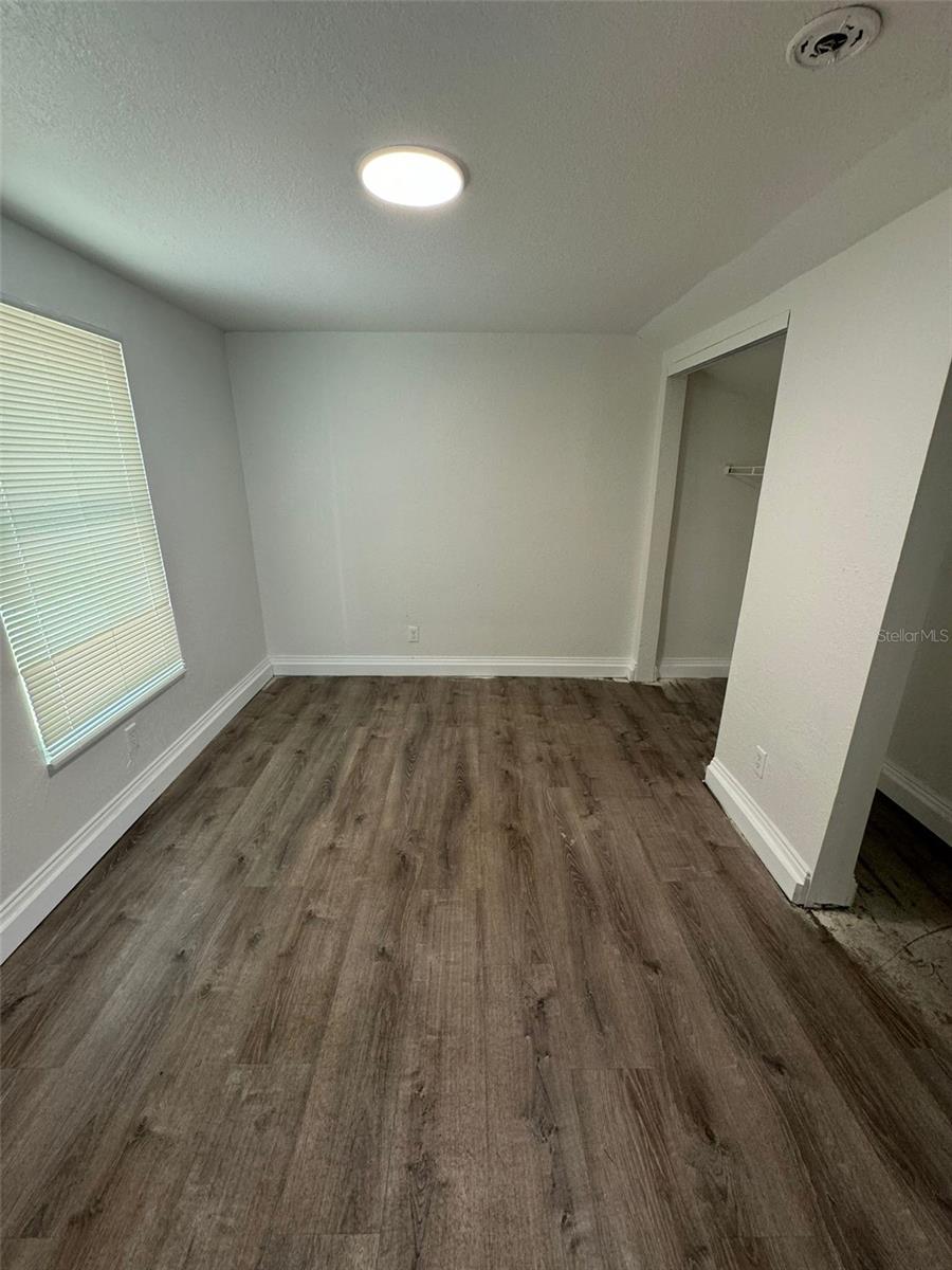 Image 13 of 26 For 3866 12th Avenue S