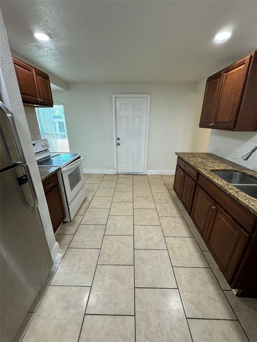 Image 6 of 26 For 3866 12th Avenue S