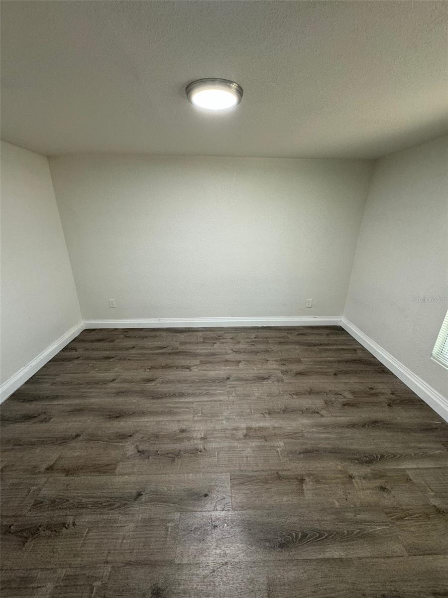 Image 8 of 26 For 3866 12th Avenue S