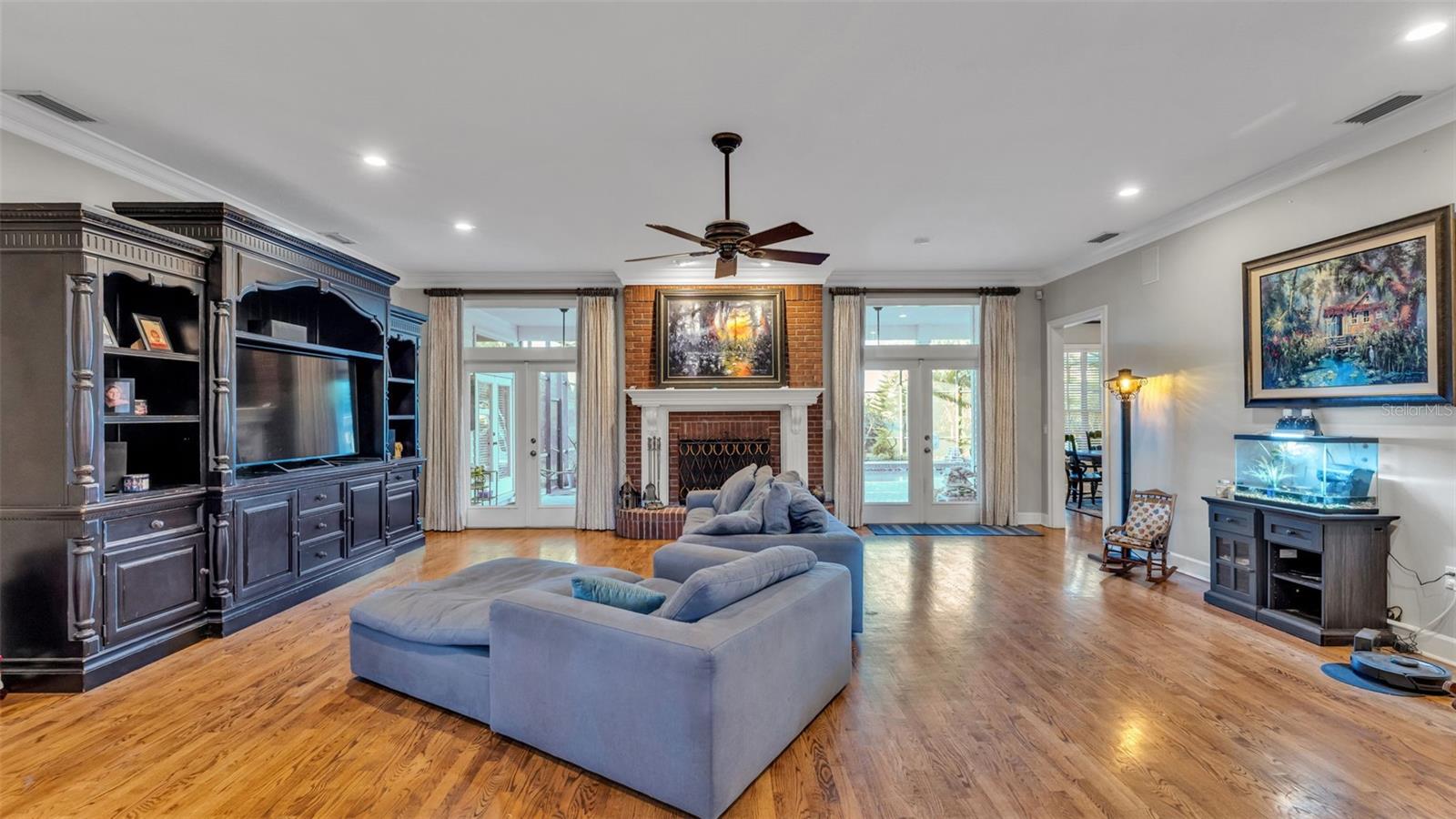 Image 11 of 83 For 6101 Pier Place Drive