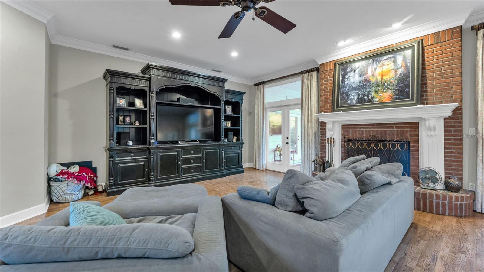 Image 16 of 83 For 6101 Pier Place Drive