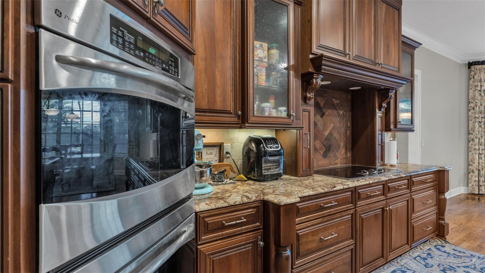 Image 18 of 83 For 6101 Pier Place Drive